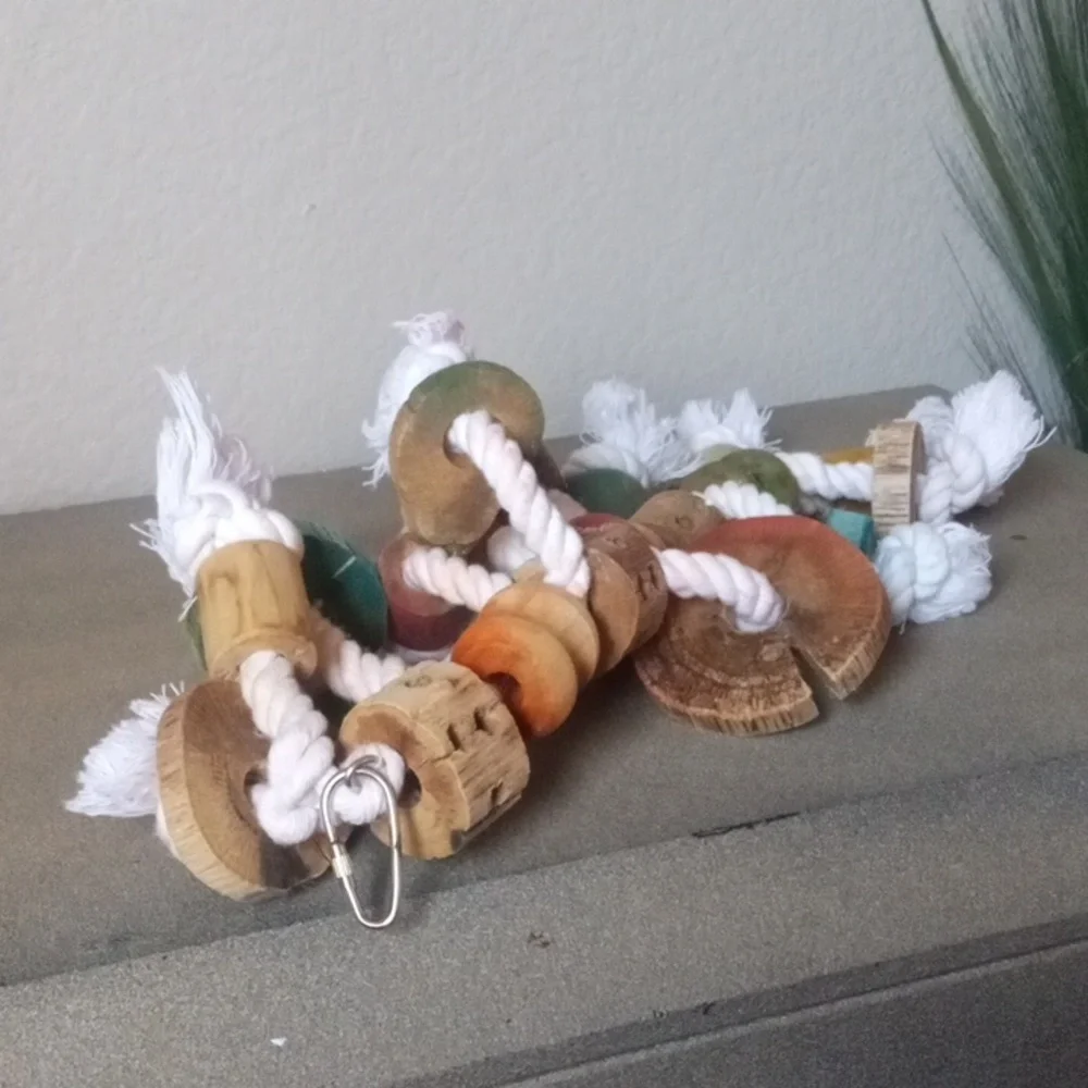 New! HAND CRAFTED Large Hookbill Parrot African Gray Cockatoo Macaw Hanging Toy